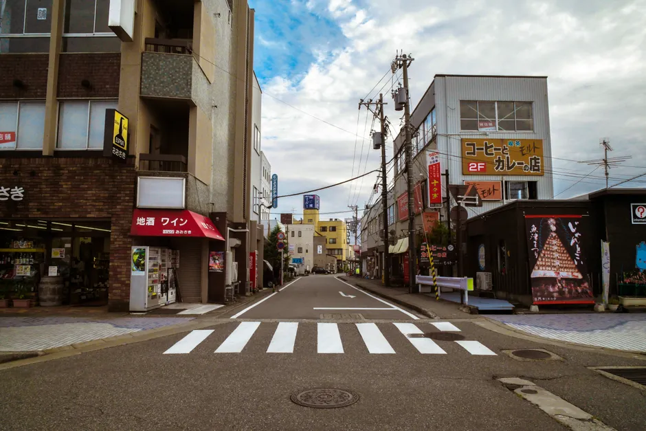 Japan English Teacher Costs